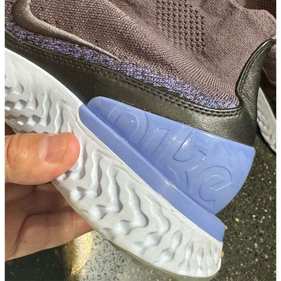 Nike Rise React Flyknit. Thunder Gray/Sapphire. Men’s 12